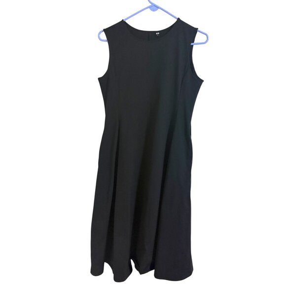 NWOT Uniqlo Extra Stretch Airism Sleeveless Dress - Picture 2 of 6